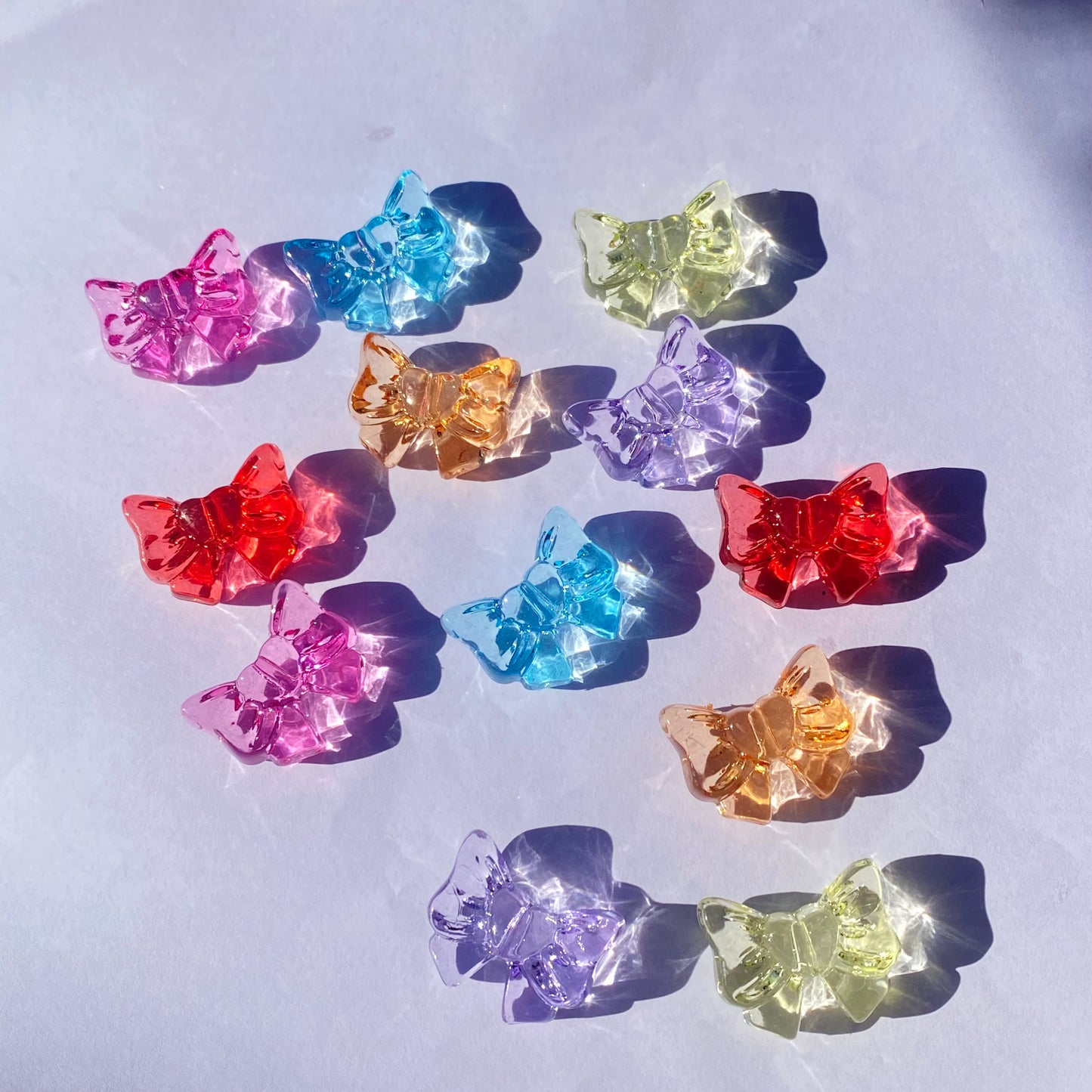 12 pc medium acrylic glossy bow beads