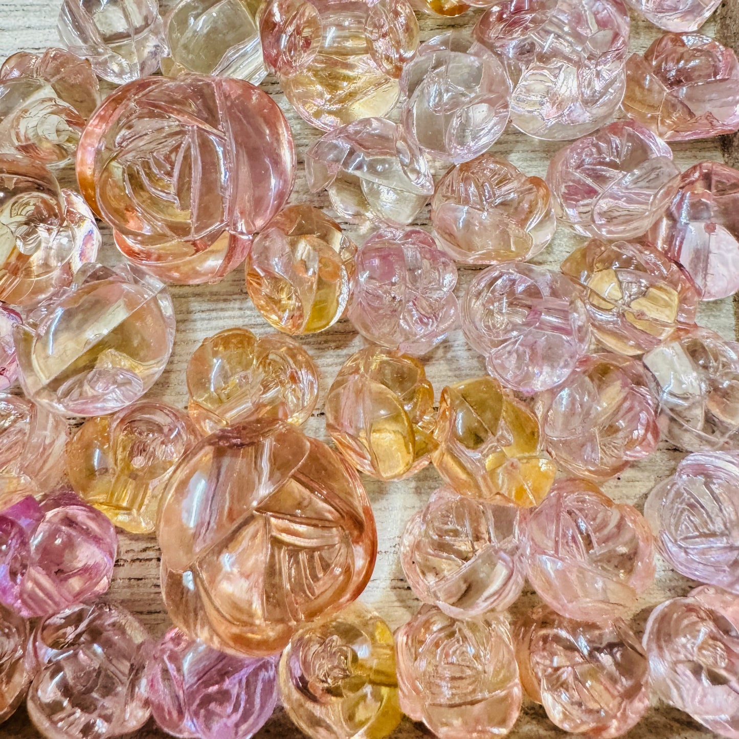 Rose Buds Charms Mix