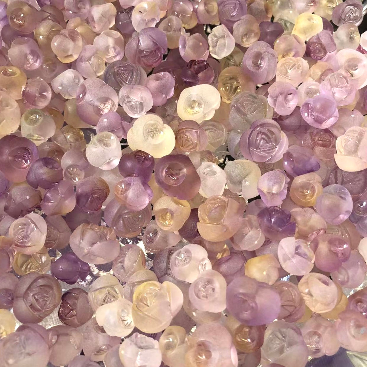 Rose Buds Charms Mix