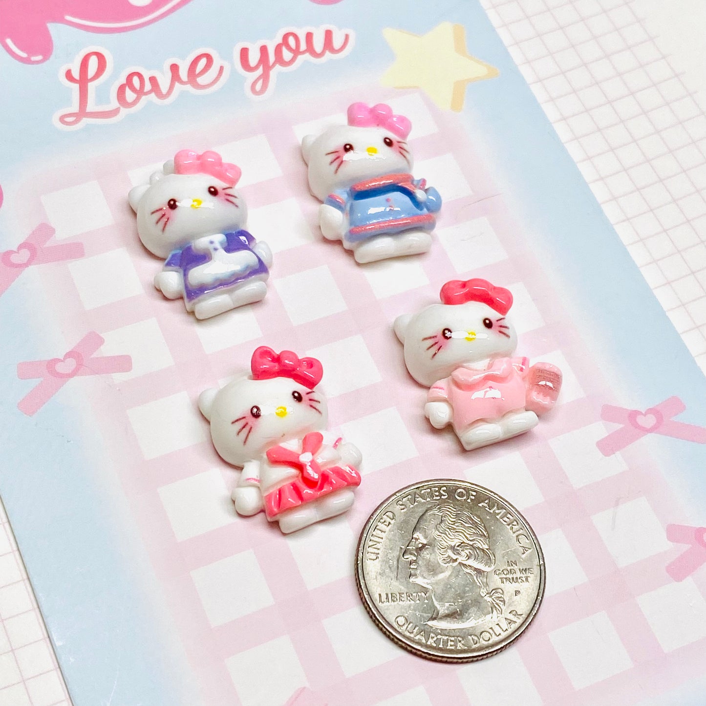 Outfit Kitty Charms 5pc