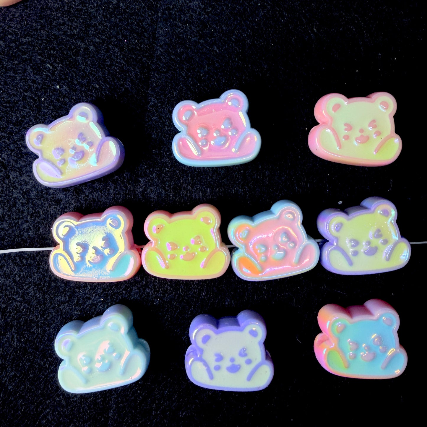 happy bear heads UV beads 10pc