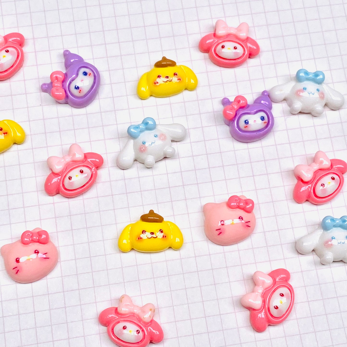 Mini HK Family Heads Charms 5pc