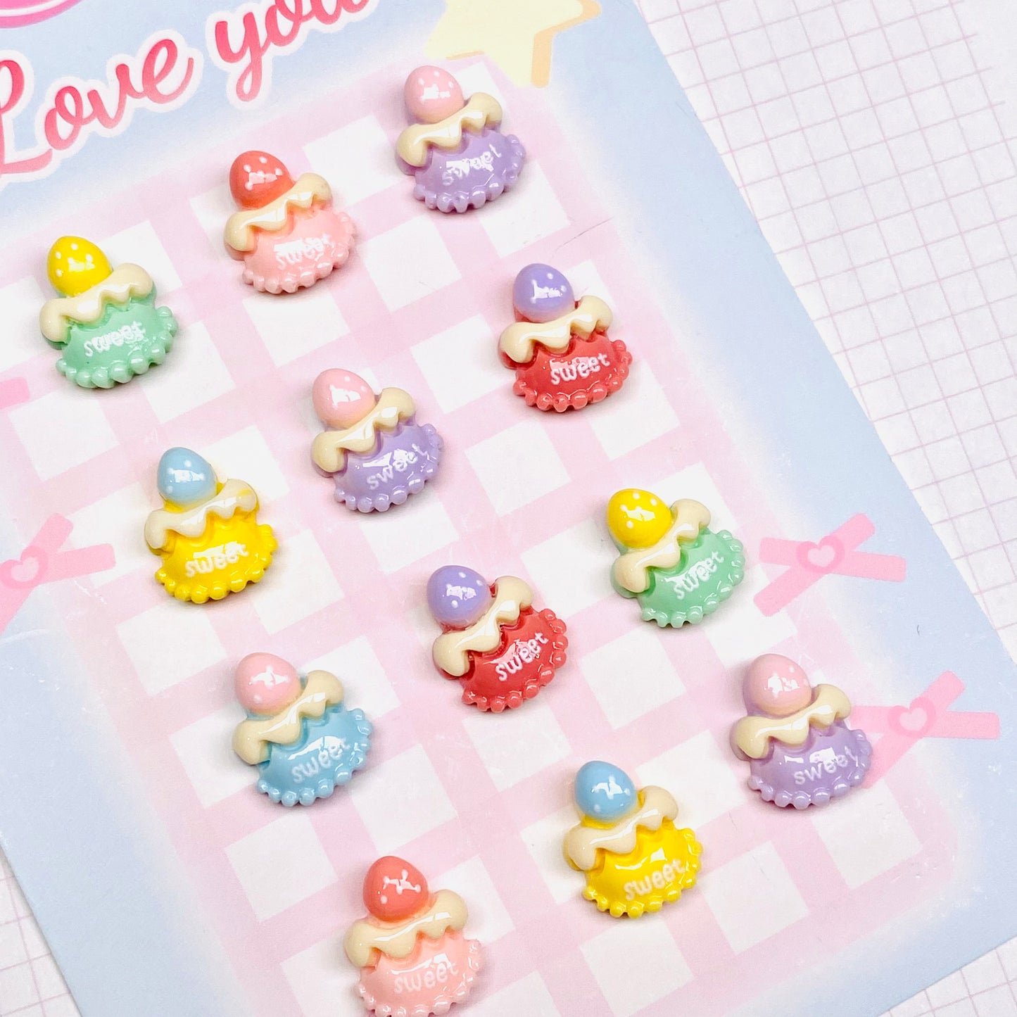 Mini Cake Charms 5pc