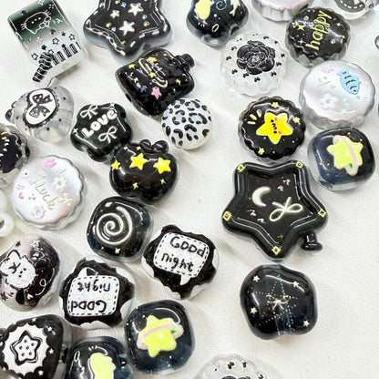 Black n White Acrylic Beads Mix