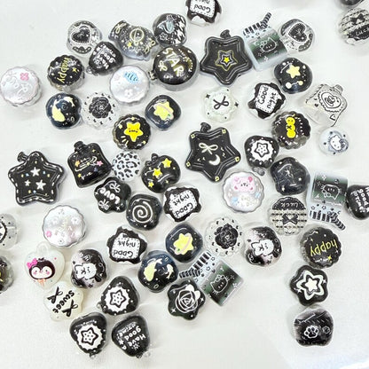 Black n White Acrylic Beads Mix