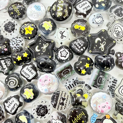 Black n White Acrylic Beads Mix