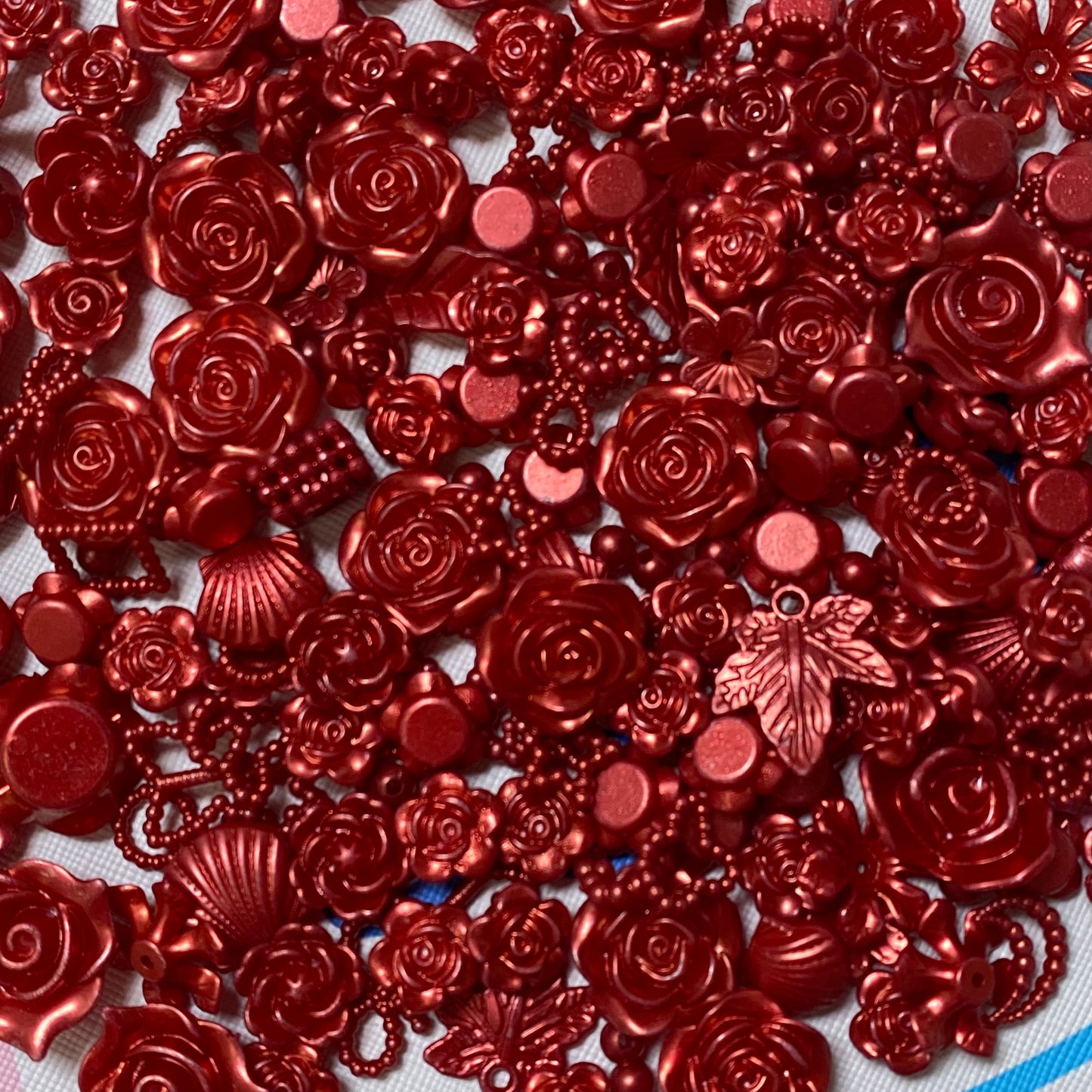 Bloody Red Rose Charms Mix