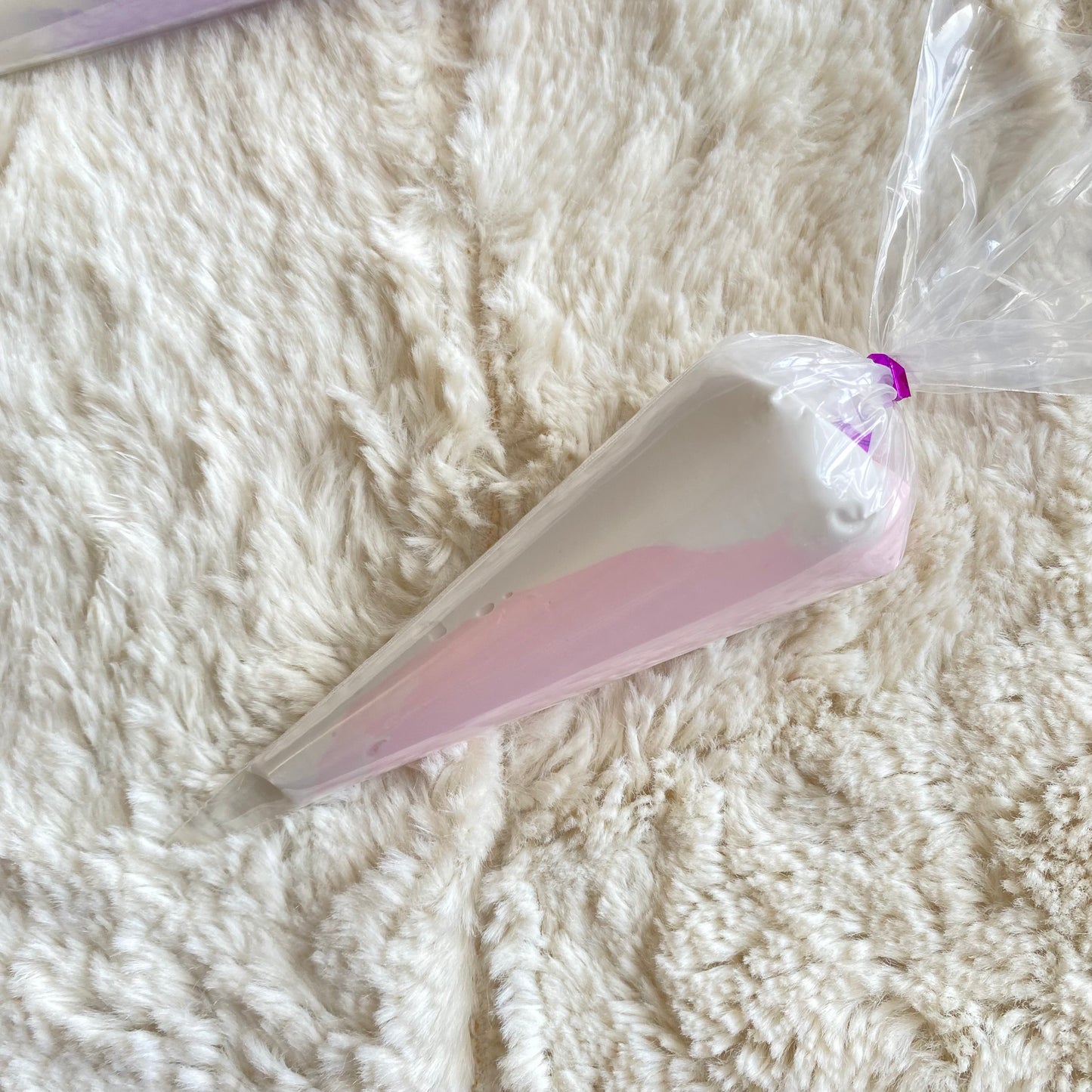 110g Unicorn Decoden Cream Glue