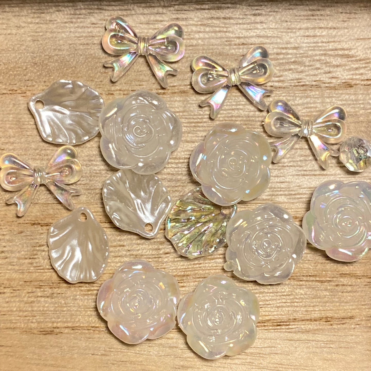 Iridescent Rose mix 24pc