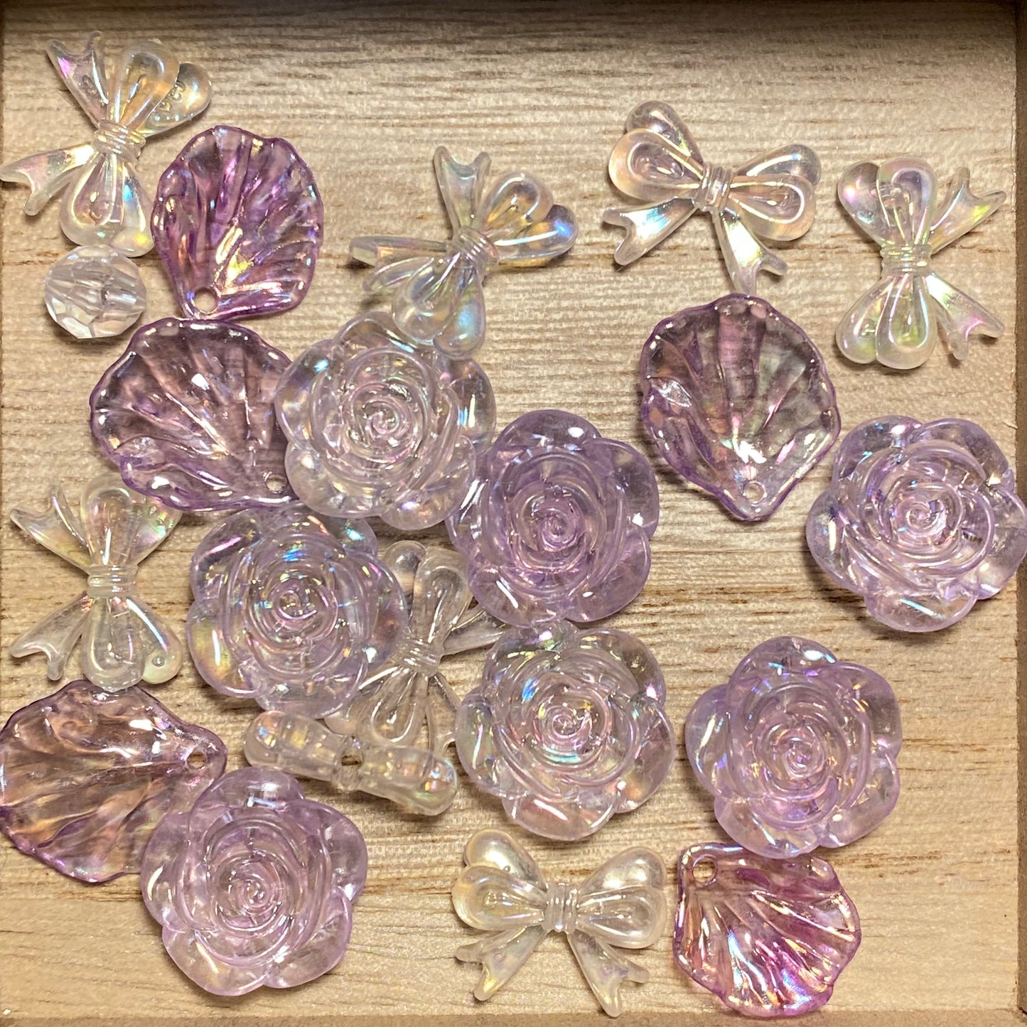 Iridescent Rose mix 24pc